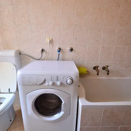 Felix Apartment *